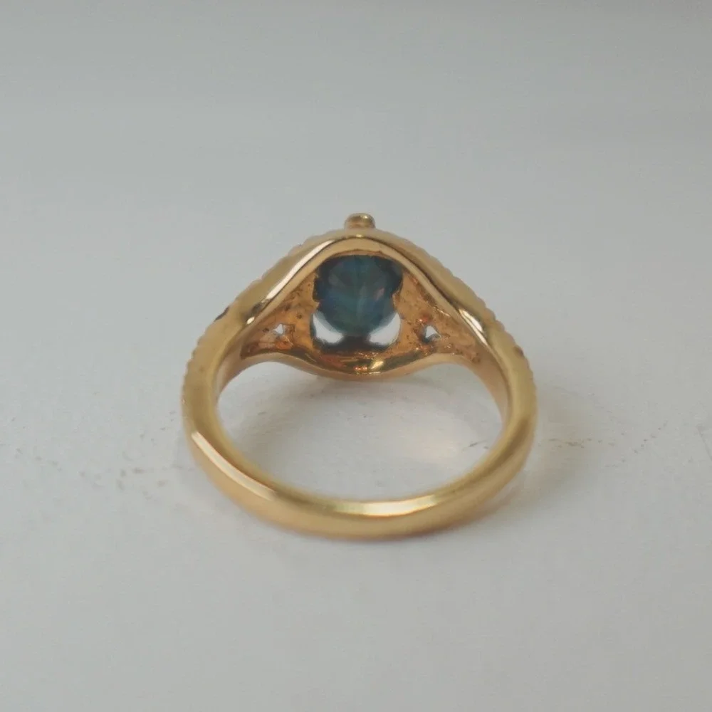 Vintage Seta Ring Sz 3.75 Gold Tone Green Gemstone W/ Box Cocktail Pinky Jewelry